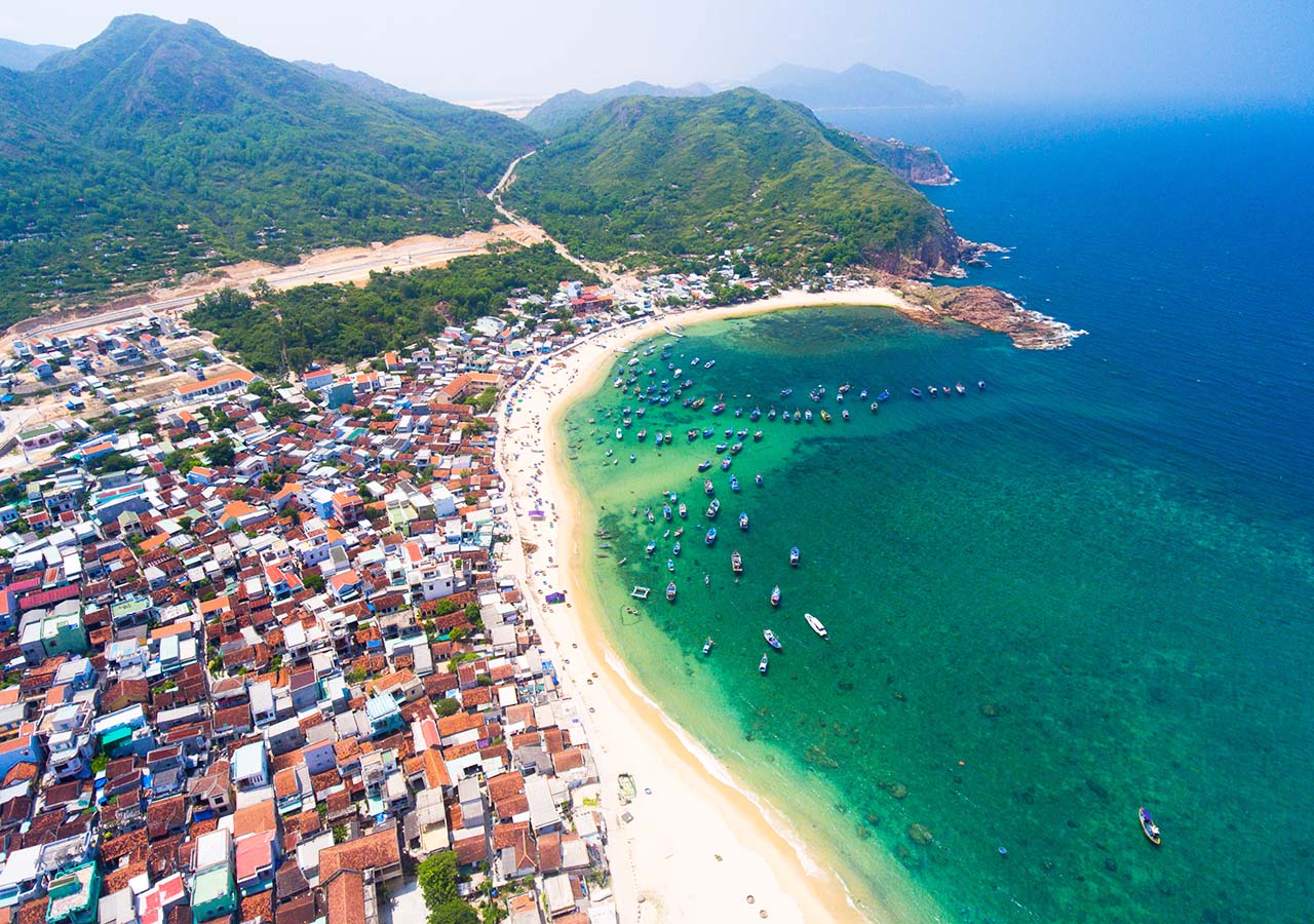 Sea Shore of Central Highlands